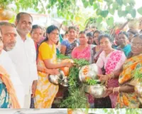 వానలు బాగా కురవాలని గ్రామ బొడ్రాయికి  జలాభిషేకం 
