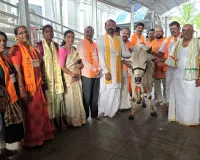 గోవంశ పరిరక్షణకు కోడెదూడల సంరక్షణే మూలం : పగుడాకుల బాలస్వామి