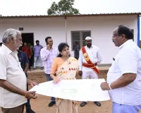 యంగ్ ఇండియా ఇంటిగ్రేటెడ్ పాఠశాలల నిర్మాణ పనులు వేగవంతం చేయాలి: కలెక్టర్ స్నేహ శబరిష్