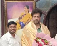 కార్తీక్ రెడ్డిని కలిసిన ముదిరాజ్ సంఘం అధ్యక్షుడు 