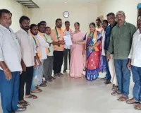 పోతారం(ఎస్), దేవేంద్రనగర్‌లో అదనపు బూత్‌లు ఏర్పాటు చేయాలి: తోట స్వరూప