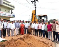గ్రామంలో నీటి సమస్య లేకుండా చేస్తా: సర్పంచ్ నవీన్
