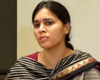 జోగి రమేష్‌ బీసీ కాదు.. క్రిస్టియన్‌ కుటుంబమని కోడలు మేఘన ఆరోపణలు