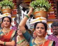 భక్తిశ్రద్ధలతో బోనం సమర్పించిన 'బేబీ' బ్యూటీ.. ఆకట్టుకున్న వైష్ణవి చైతన్య