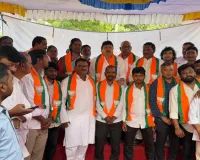 తార్నాకలో బీజేపీలోకి ప్రముఖులు.. రామ్‌చందర్‌రావు ఆధ్వర్యంలో చేరికలు