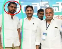 పల్నాడులో వైసీపీ నేత దారుణ హత్య.. గొంతు కోసి హతమార్చిన దుండగులు