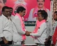 బీజేపీ, కాంగ్రెస్‌కు షాక్.. బీఆర్ఎస్‌లో చేరిన 100 మంది కార్యకర్తలు