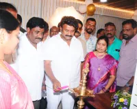 ఆర్‌వీ ఐస్‌క్రీమ్ అండ్ స్వీట్ షాప్ ప్రారంభించిన తలసాని శ్రీనివాస్