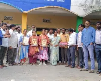 త్రిబుల్‌ఐటీ బాసరలో సీట్లు సాధించిన కల్వల విద్యార్థులకు సన్మానం