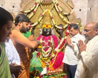 అమ్మవారి ఆశీస్సులు ప్రజలపై ఉండాలి