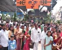 మహంకాళి ఆలయం లో  ఘనంగా బోనాలు