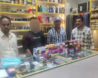మాధాపూర్‌లో నిషేధిత ఈ-సిగరెట్ల దందా.. ముగ్గురు వ్యక్తులు అరెస్ట్