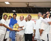 చండూర్ మున్సిపల్ చైర్ పర్సన్ డా. కోడి శ్రీనివాసులుకు ఘన సన్మానం. 