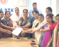బీఆర్ఎస్ సభ్యులపై ఫిర్యాదు.. మహిళా కమిషన్‌ను ఆశ్రయించిన కాంగ్రెస్ నేతలు