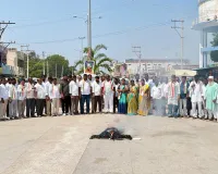 అక్రమ అరెస్టులతో ప్రజాస్వామ్యాన్ని ఖూనీ చేయొద్దు. - కోడి శ్రీనివాసులు , మున్సిపల్ చైర్మన్ 
