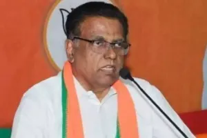 దాసోజు శ్రవణ్ ఏ పార్టీలో చేరితే ఆ పార్టీ అధికారానికి దూరమైనట్లే... 