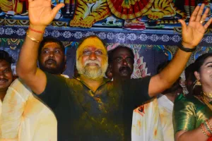 మందు గంజాయి తాగొద్దు.. తల్లి దండ్రులకు గుండె కోత కానివ్వద్దు..