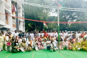 కుందన్ బాగ్ అపార్ట్ మెంట్స్ అసోసియేషన్ ఆధ్వర్యంలో 79 వ స్వాతంత్ర దినోత్సవ  వేడుకలు