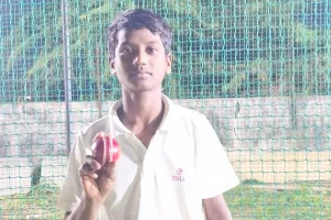 మట్టిలో మెరిసిన మాణిక్యం.. - HCA ఆధ్వర్యంలో నిర్వహించిన అండర్ -14 బాలుర క్రికెట్ టీం కు బొమ్మరబోయిన శివ దీక్షిత్ ఎంపిక