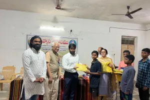 విద్యార్థులు తమ వంతు సహకారం అందించాలి.