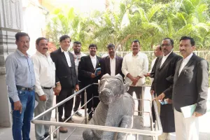 బార్ కాన్సిల్ ఎన్నికల ప్రచారంలో బాలసాని సురేష్ గౌడ్ Ex. APP TSHC Ex. AGP Peddapalli -   మొదటి ప్రాధాన్యత ఓటును అభ్యరిస్తు ప్రచారం -