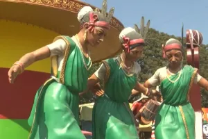 మేడారంలో ఆకట్టుకుంటున్న సరికొత్త హంగులు