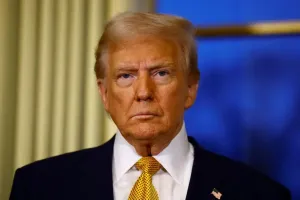 ఏడాదిలో లక్ష అమెరికా వీసాల రద్దు