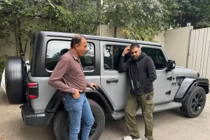 ప్రముఖ నిర్మాణ సంస్థతో కలిసిన పవన్ కళ్యాణ్