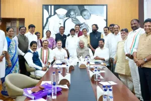 ‘తెలంగాణ రైజింగ్ 2047’ విజన్‌పై రాహుల్ గాంధీ, ఖర్గేతో సీఎం రేవంత్ రెడ్డి చర్చ