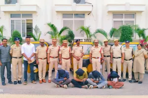 దోపిడీ కేసును ఛేదించిన సిసిఎస్ పోలీసులు 