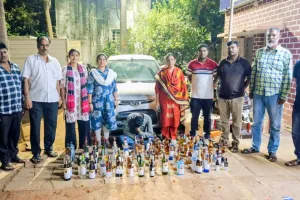 రూ.3 లక్షల నాన్  డ్యూటీ  లిక్కర్ పట్టివేత
