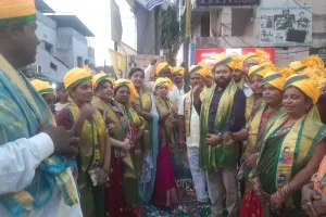 బహుదూర్ పుర  నియోజకవర్గంలో  టీ ఆర్ ఎస్ జెండా  పండుగ 