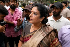 పార్లమెంట్ సమావేశాలపై కాంగ్రెస్ ఎంపీ రేణుకా చౌదరి ఫైర్