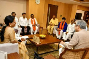 రైల్వే భద్రతకు శాశ్వత చర్యలు చేపట్టాలి