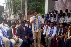 డీఎస్సీ నిరసనలకు జై భీమ్ రావు భారత్ పార్టీ మద్దతు.. అనంతపురంలో రిలే దీక్ష