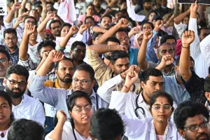 నేటి నుంచి ఏపీలో జూనియర్ డాక్టర్ల సమ్మె