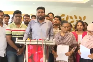 లోకేష్‌ సవాల్‌ను స్వీకరించిన నిరుద్యోగులు.. డీఎస్సీ అక్రమాలపై బహిరంగ చర్చకు సిద్ధం