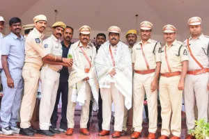 కమాండెంట్ కిషన్ రావుకు ఘనంగా  వీడ్కోలు