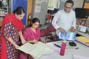 సమస్యలు ఫిర్యాదు పెట్టెలో నమోదు చేయండి 