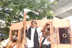 అసెంబ్లీ ముట్టడికి మాజీ సర్పంచ్‌ల యత్నం.. అరెస్ట్ చేసిన పోలీసులు