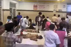 గొల్లగుప్పలో కలకలం.. క్లోరోక్విన్ మాత్రల ఘటనలో పెరుగుతున్న బాధితులు  