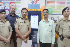 పోలీస్ స్టేషన్లలో ఏఐ సేవలు.. మెహదీపట్నంలో స్మార్ట్ కియోస్క్ ‘సేతు’ ప్రారంభం