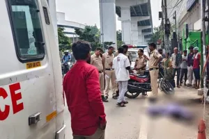 ఆర్టీసీ క్రాస్‌రోడ్స్‌లో విషాదం.. స్టీల్ బ్రిడ్జిపై నుంచి దూకి యువకుడి ఆత్మహత్య