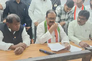 గాంధీ భవన్‌లో ‘ప్రజలతో ముఖాముఖి’.. సమస్యలు తెలుసుకుంటున్న షబ్బీర్ అలీ