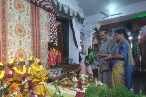 మహిషాసురమర్ధిని రూపంలో కొలువైన ఉప్పుగూడ   మహంకాళి దేవాలయం 