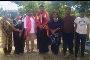 గురుస్వామి మహాపాదయాత్రకు అడుగడుగునా భక్తజన నీరాజనం